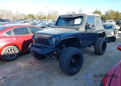 2008 Jeep Wrangler Sahara z USA, uszkodzony, nr VIN 1J4FA54118L564963